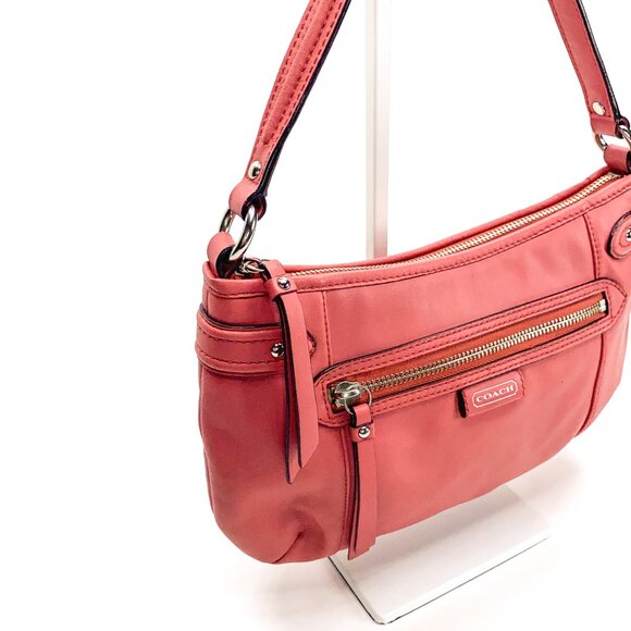 COACH Daisy Pink Leather Shoulder Bag - C1381-F23978 - Picture 4 of 16
